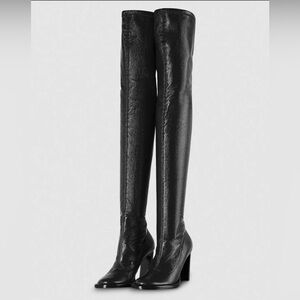 Black Patrizia Pepe boots